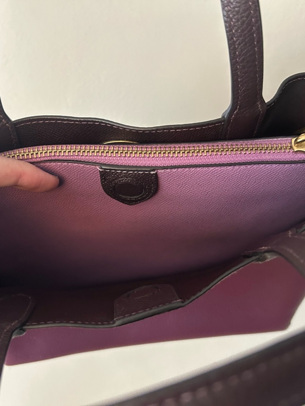 Coach C8561 Deep Berry Colorblock Pebbled Leather Willow Tote 24 - Picture 11 of 12